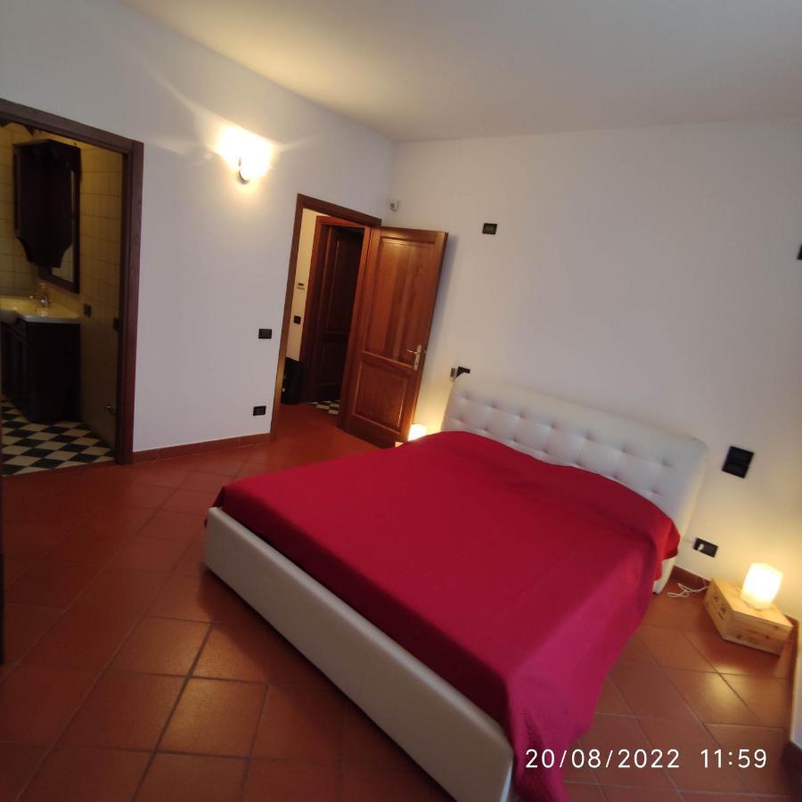 M & M Pinzi Suite Apartment Montepulciano Stazione Eksteriør bilde